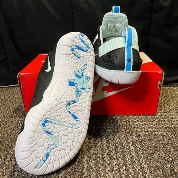 Nike Air Zoom Pulse Nurse Medical Shoes Black/Teal Mens/Womens CT1629-001 - Picture 4 of 4